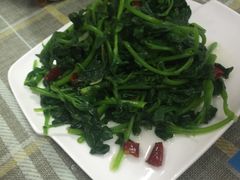 -天天向上素食餐厅(五台山店)