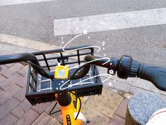 -星巴克(深圳龙华和平里店)