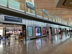 -日上免税店(三径路t3店)