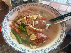 -霆记海鲜·只为这碗面(滨江店)
