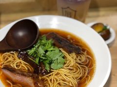 招牌红烧半筋半肉面-厝内小眷村(天河南一路店)