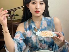 -裕兴记•蟹黄面馆(人民广场店)