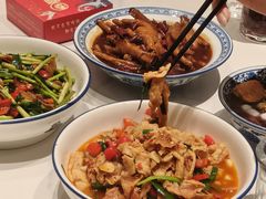 -回家吃饭·地道南昌菜(建德观总店)