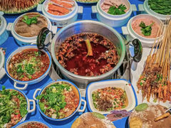 -马路边边串串香(苗栗路店)
