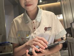 -海底捞火锅(长宁路龙之梦店)