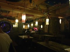 -Helens海伦司小酒馆(津湾广场店)