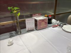 -红鼎豆捞·专注品质海鲜20年(宝丰路店)