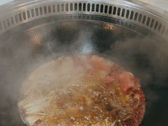 -哈尔滨烧烤·山河村铁锅炖(交大店)