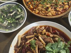 -小杨翘脚牛肉