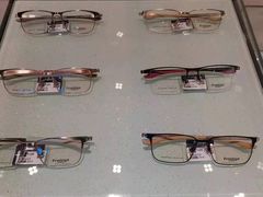 -博士眼镜(东莞东湖花园店)