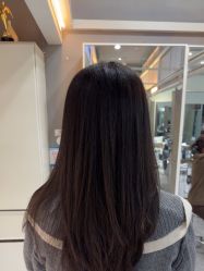 -苑苑发型设计