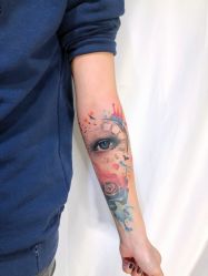 -怪咖纹身刺青