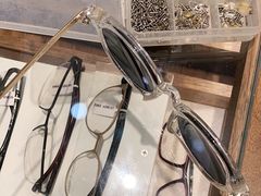 -一代眼镜·蔡司配镜(浦东大拇指广场店)