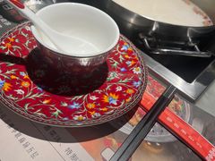 -尚尚仙·酸汤猪手·猪肚鸡火锅(华联万柳购物中心店)