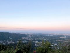 -鬼笑石后山停车场