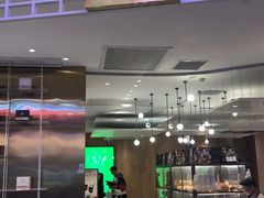 -奈雪的茶(湖滨银泰in77C区PRO店)