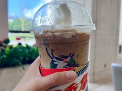 -瑞幸咖啡(世纪联华江湾店)