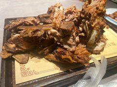 -东口码头·烧鸽子·鱼头泡饼·地方菜(金鹰悦城店)