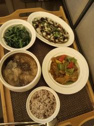 -臻康乃馨月子中心(集美店)