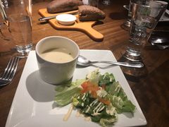 -澳美客(铜锣湾翡翠明珠广场店)