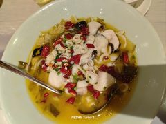 -松沪名灶·豆浆鱼头·新上海菜(飞航吾悦广场店)