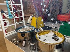 自助取餐区-海口绿发希尔顿酒店-田园汇自助餐·三文鱼·海鲜