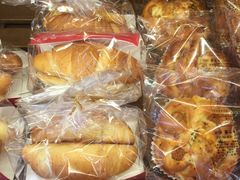 -红宝石·鲜奶小方·海派西点房(南丹店)