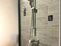 -杭州西湖湖滨银泰亚朵酒店