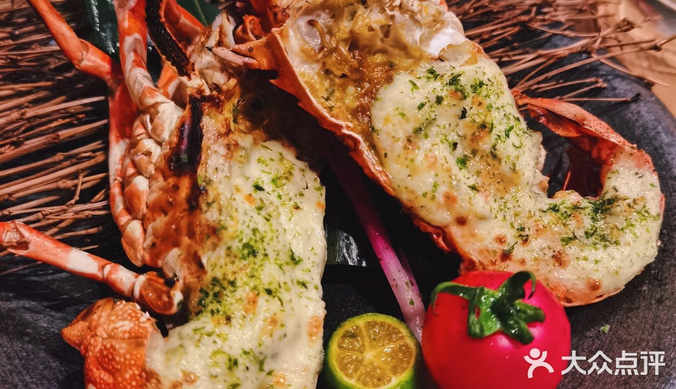 独具匠心的日料店 视觉与舌尖的享受