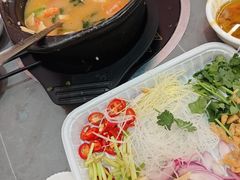 -官塘陈记鱼生·潮汕砂锅粥·潮汕生腌牛肉火锅(潮枫路总店)