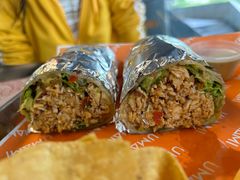 招牌鸡肉卷-UMAMI乌玛米披萨·汉堡·清真Halal(红岭北店)