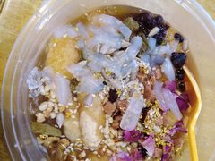 -八一路好吃街(雨田商务大厦店)