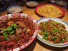 -泥糊破店小酒馆·团建聚餐(南京西路店)