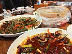 -辣螃铠盆盆蟹大排档(海昌店)