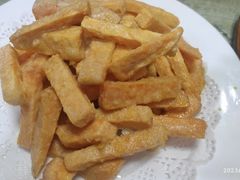蛋黄焗地瓜-华春餐馆(鱼山路店)