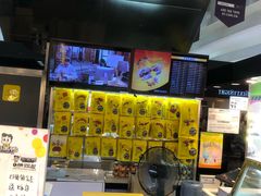 -周黑鸭(北京海淀区新中关店)