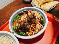 -老新隆牛肉锅贴(新街口店)