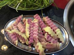 -老石黑山羊毛驴肉火锅(金凯广场店)