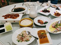 -齐家花园大酒店(宝山店)