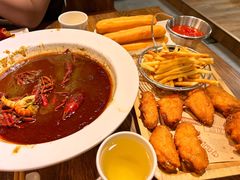 -叶派龙虾•招牌香辣蟹·海鲜(中海国际店)