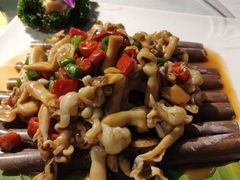 -三号码头罗氏虾小馆