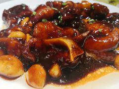 红烧长江鮰鱼-老人和饭店(淮海中路店)