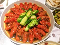 -龙巢盱眙龙虾·牛蛙·烧烤宵夜(八卦岭店)
