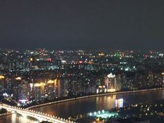 -广州柏悦酒店·悦吧·顶楼露天酒吧