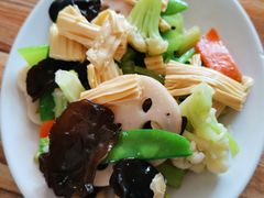 素什锦-大姨捞面(新安花园店)