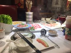 -泓炙颐凤鲜海鲜火锅料理(桐乡店)