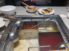 -海底捞火锅(关山保利店)