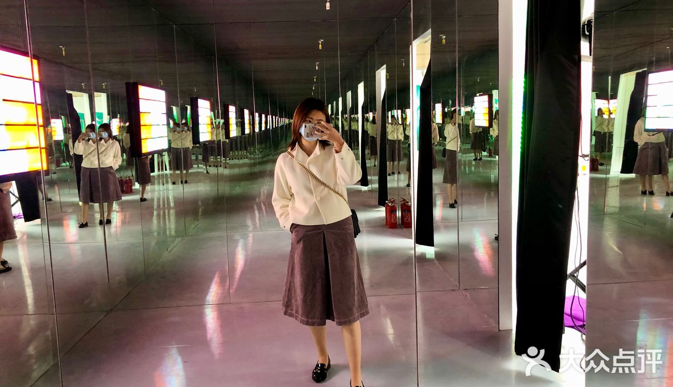 🎨The Revealing亮相 青年艺术家群展