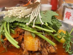 -喇喇排骨火锅·传统韩式脊骨汤(望京西园总店)