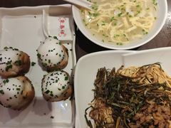-东泰祥生煎馆(陕西南路店)